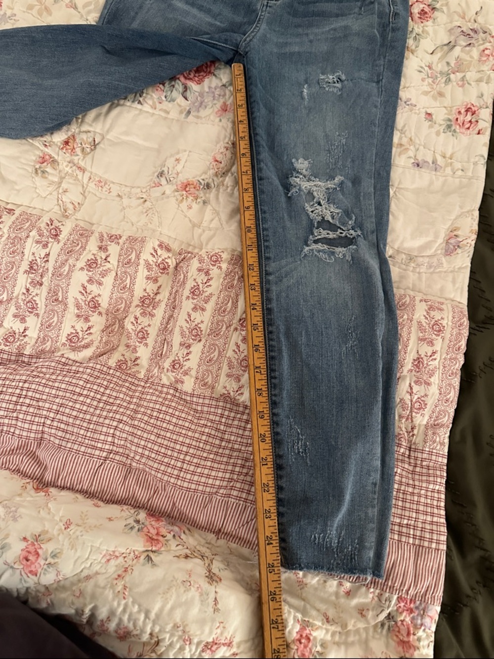 Judy Blue Medium Wash Distressed Skinny Jeans - Picture 4 of 9